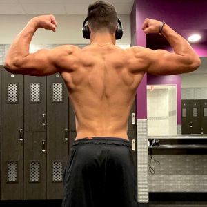 Meet your Posher, Logan